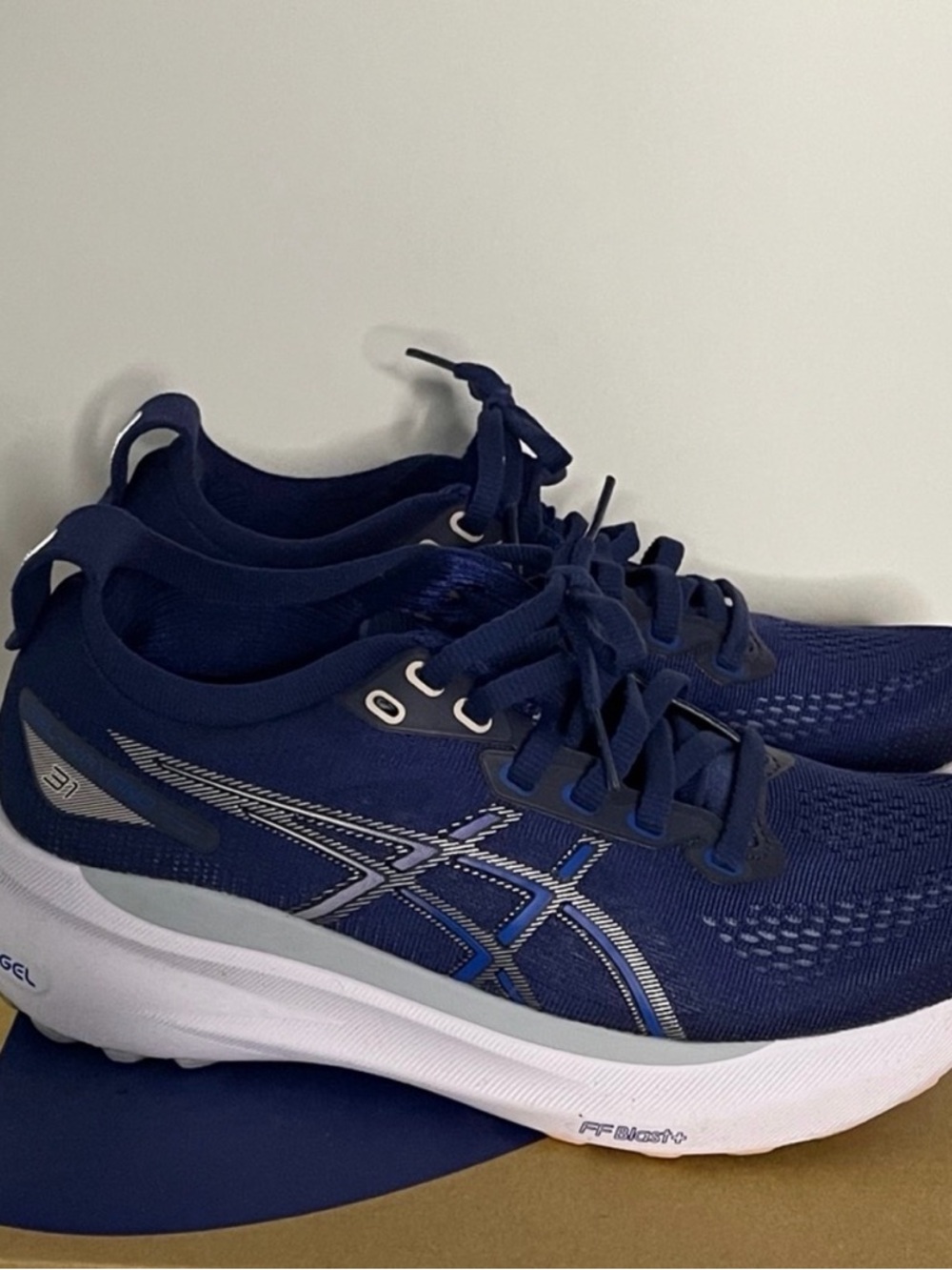 Asics Gel Kayano 31 - Picture 6 of 9